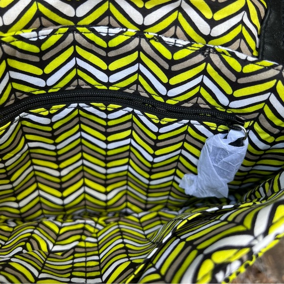 New Vera Bradley Crossbody Citron Purse - Picture 7 of 11